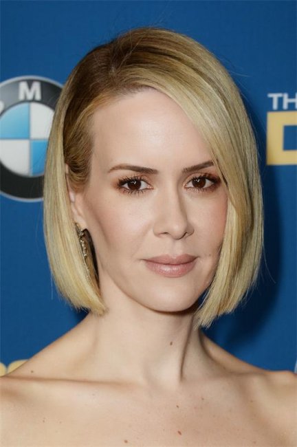 Сара Полсон - Биографии