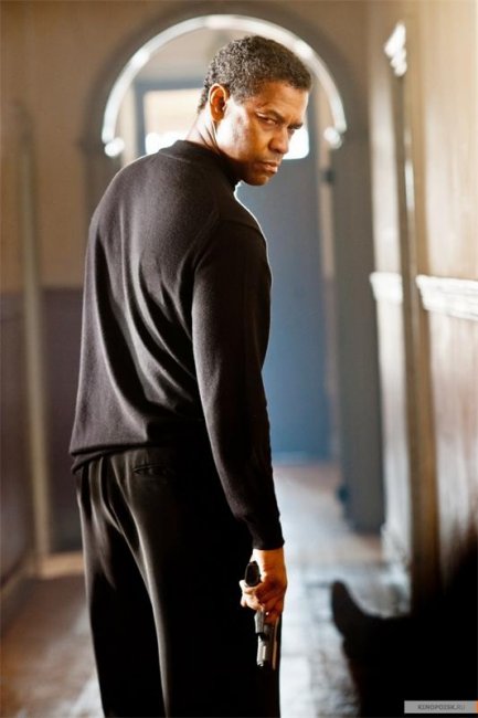 Код доступа «Кейптаун» (2012) - Трейлеры