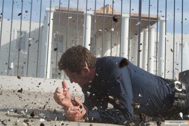 Падение Олимпа (2013) - Трейлеры