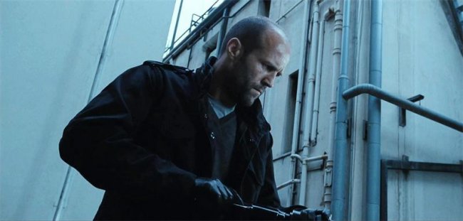 Профессионал (фильм, 2011) - Трейлеры