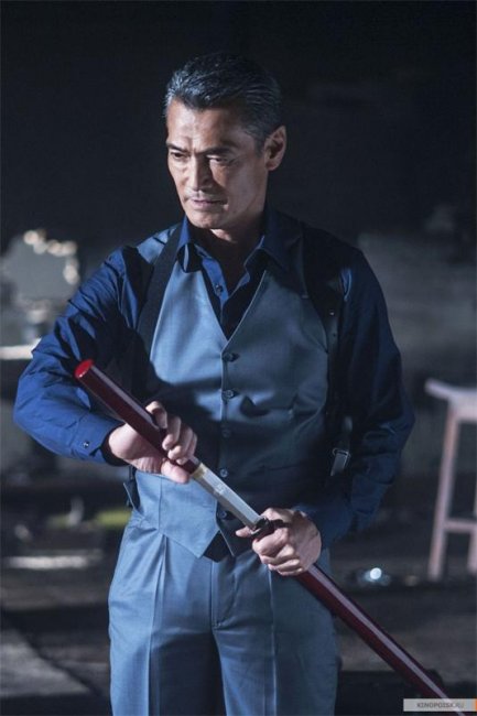 Эверли/Everly (2015) - Трейлеры