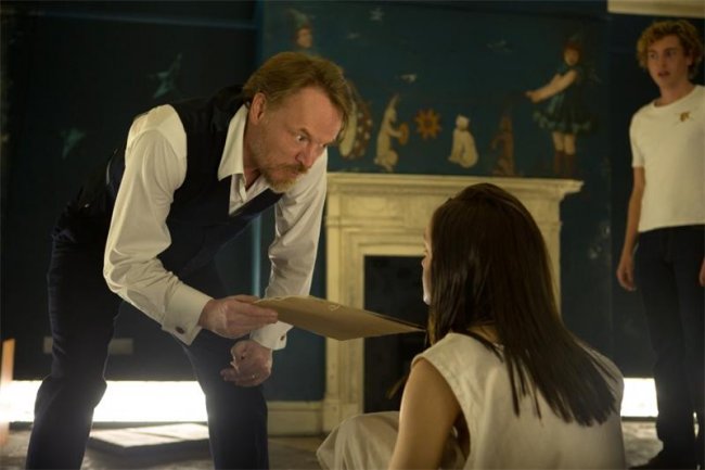 Эксперимент: Зло (2014) - Трейлеры