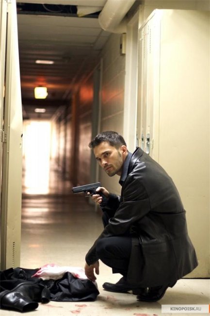 Забирая жизни (2004) - Трейлеры