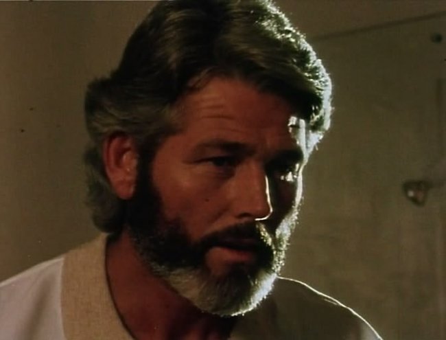 Возвращение в Эдем - Трейлеры