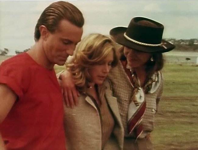 Возвращение в Эдем - Трейлеры