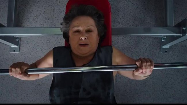 Полное превращение (2015) - Трейлеры