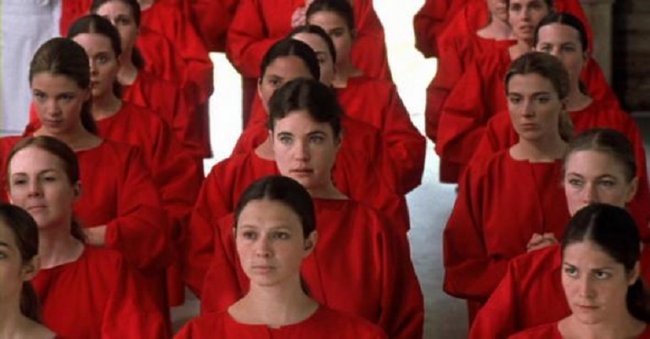 Фильм «История служанки» /The Handmaid's Tale (1990) - Трейлеры