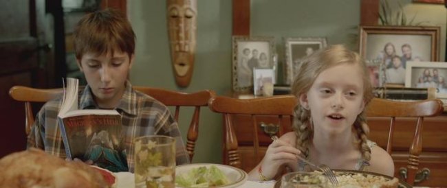 Миллион для чайников / The Brass Teapot - Трейлеры