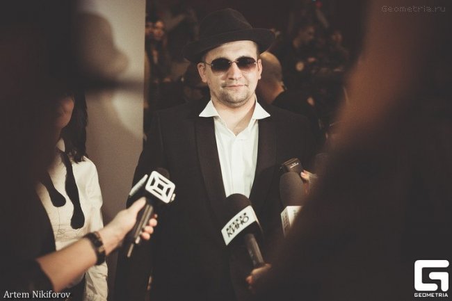 Газгольдер: Фильм - Трейлеры