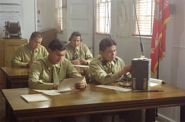 «Говорящие с ветром», фильм, 2002 г. - Трейлеры