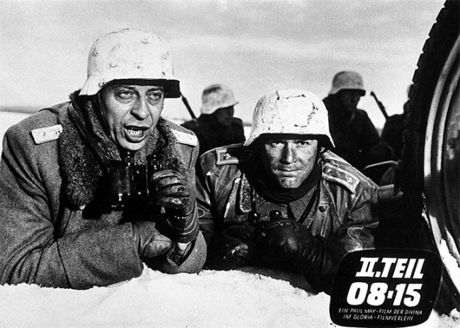 08/15 - На фронте - Трейлеры