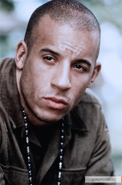 «Спасти рядового Райана» — культовый американский кинофильм 1998 года режиссёра Стивена Спилберга - Трейлеры