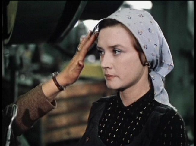 Москва слезам не верит - Трейлеры