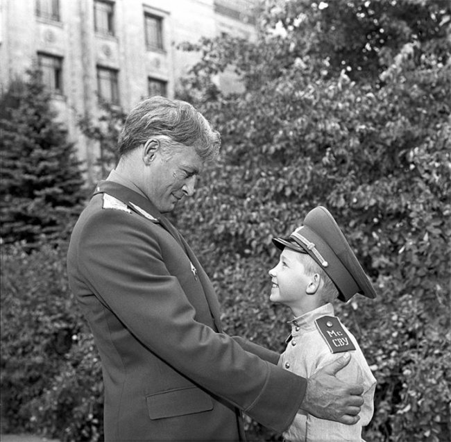 Офицеры (1971г.) - Трейлеры