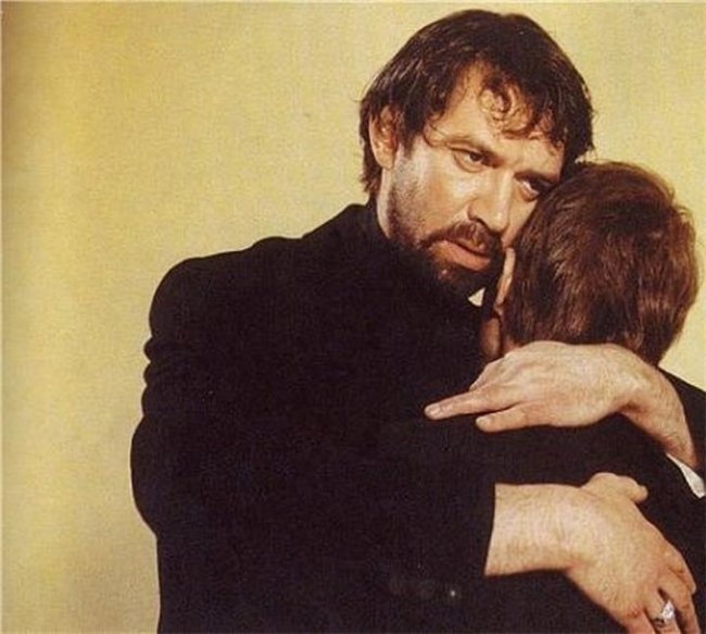 Идиот (телесериал) - Трейлеры