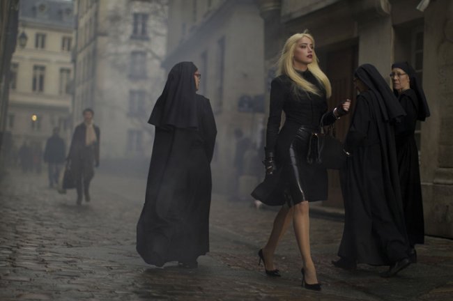 Три дня на убийство (2014) - Трейлеры