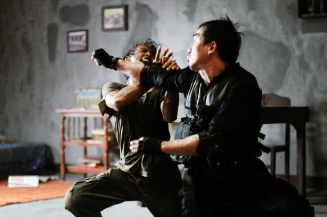 "Рейд" фильм 2011г. - Трейлеры