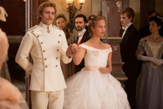 Анна Каренина (2012) - Трейлеры