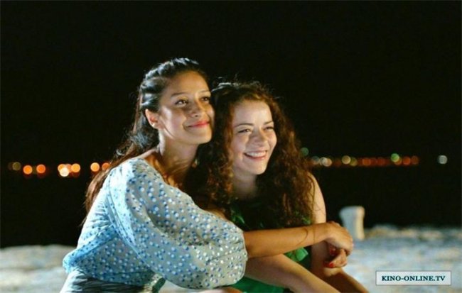 Нереальная любовь (2014) - Трейлеры