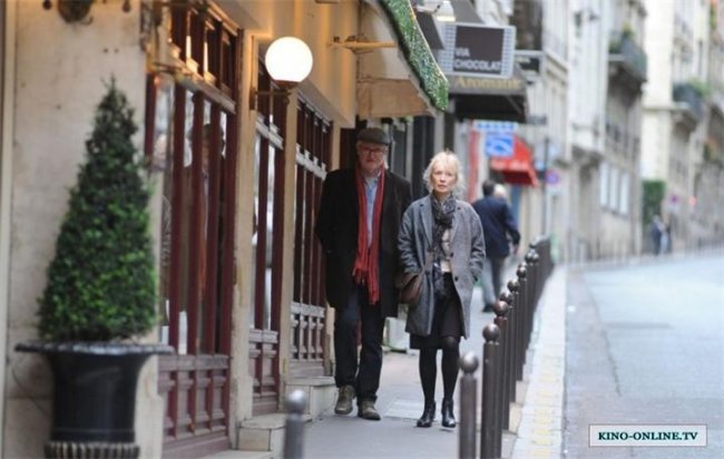 Уик-энд в Париже (2013) - Трейлеры