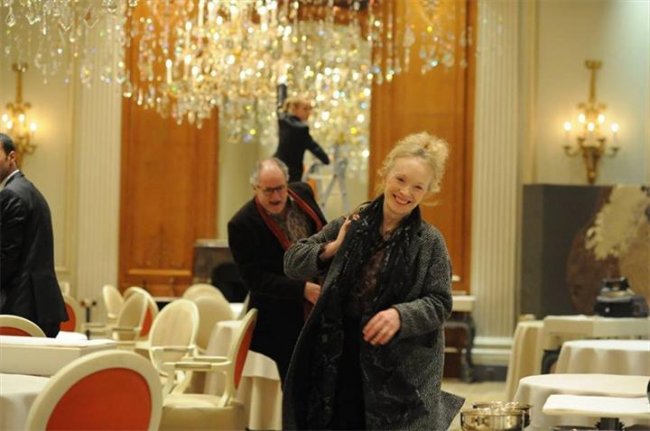 Уик-энд в Париже (2013) - Трейлеры