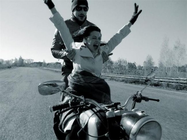 Красный жемчуг любви - Трейлеры