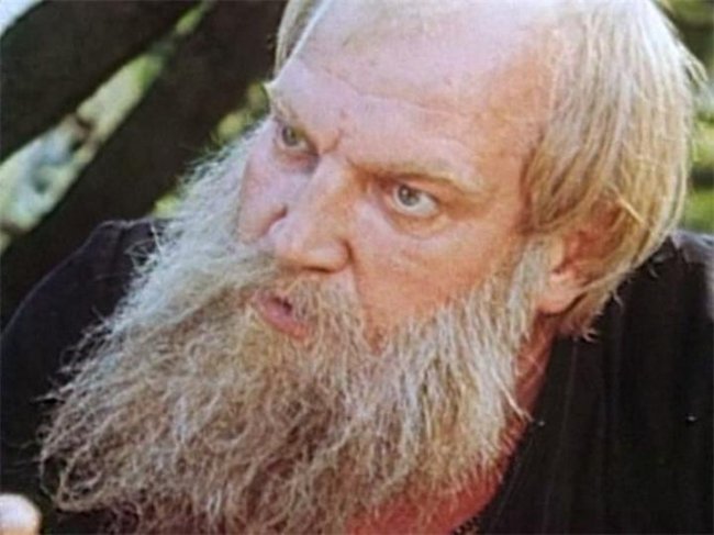 Крепкий мужик - Трейлеры