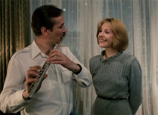 Забытая мелодия для флейты - Трейлеры