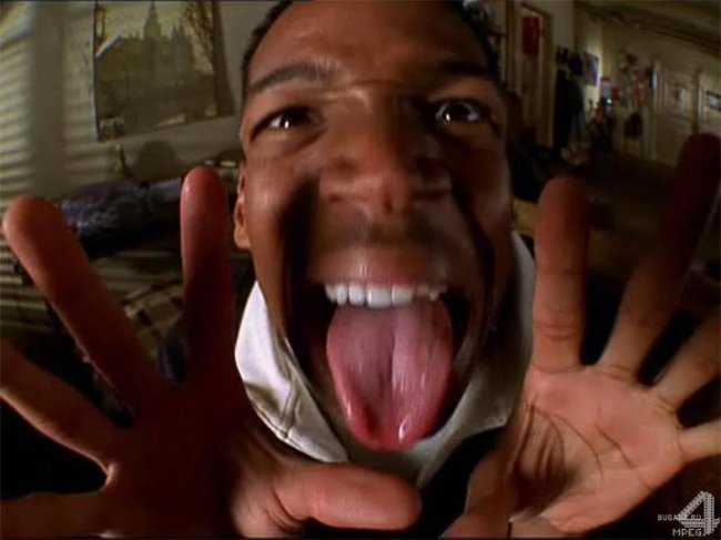 Без чувств - Трейлеры