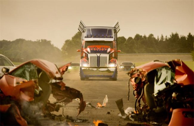 Трансформеры: Эпоха истребления (англ. Transformers: Age of Extinction) - Трейлеры