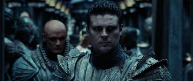 Риддик / Riddick (2013) HDRip | Расширенная версия | Лицензия - Трейлеры