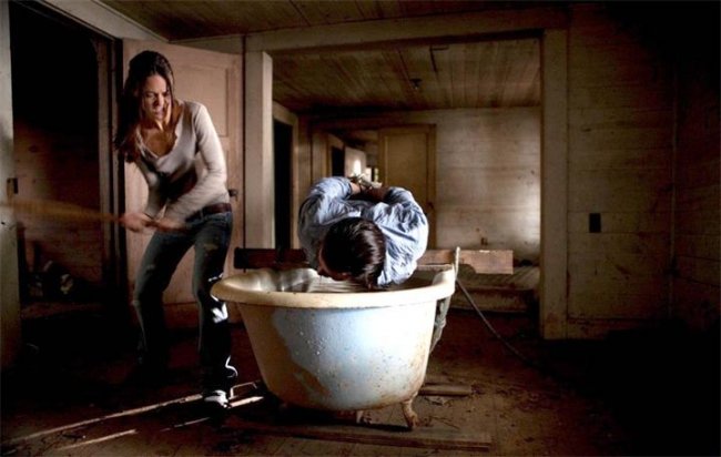 Я плюю на ваши могилы - Трейлеры