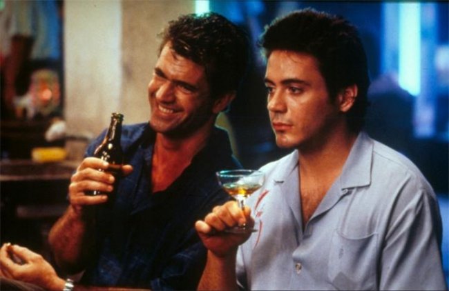 «Эйр Америка», фильм, 1990 г. - Трейлеры