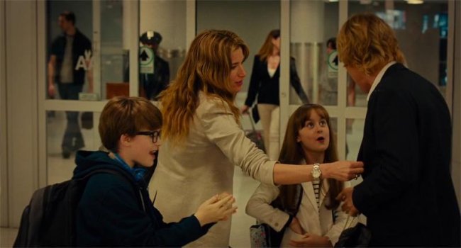 Мисс Переполох / She's Funny That Way (2014) - Трейлеры