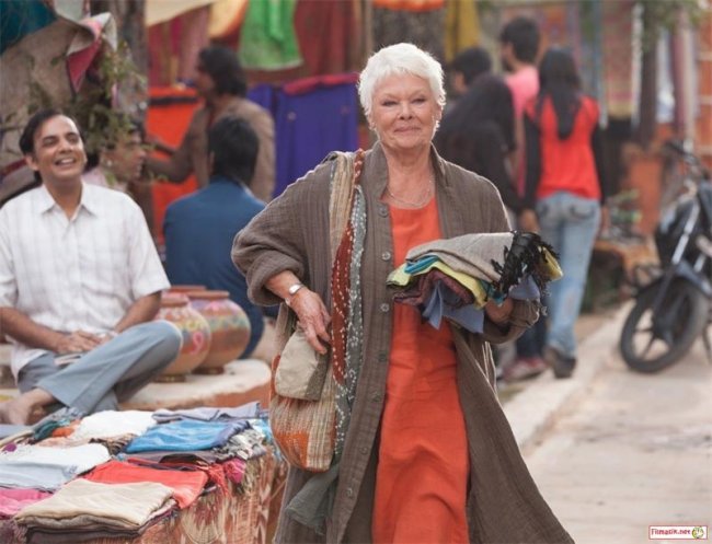 Отель Мэриголд. Заселение продолжается / The Second Best Exotic Marigold Hotel (2015) - Трейлеры