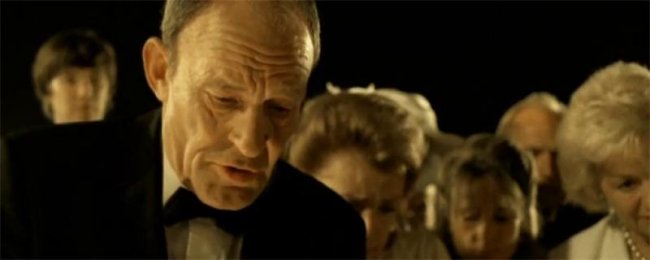 Фильм "Босиком по мостовой" - 2005 - Трейлеры