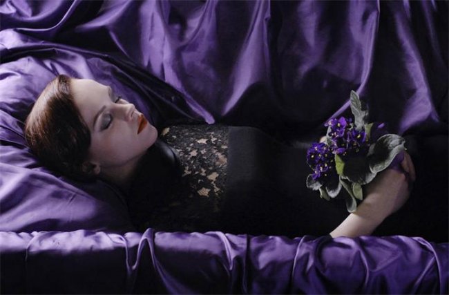 «Жизнь за гранью», фильм, 2009 г. - Трейлеры