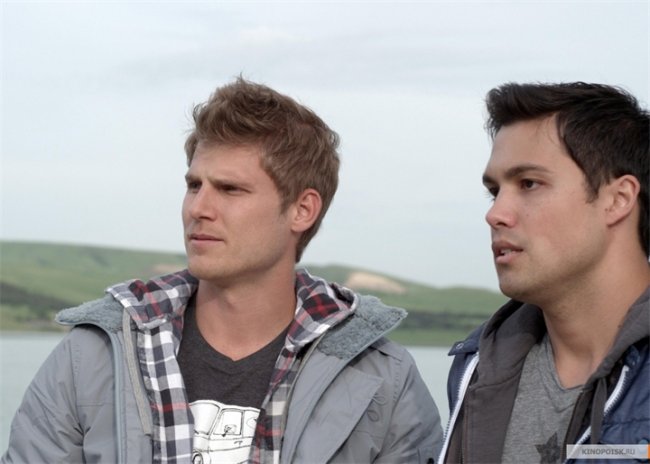 247 градусов по Фаренгейту (247°F) - Трейлеры