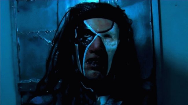 Фильм "Адам Чаплин / Adam Chaplin" (2005) - Трейлеры