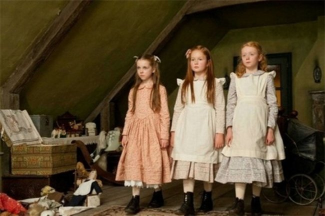 Фильм "Женщина в чёрном" с Дэниелом Рэдклиффом - Трейлеры