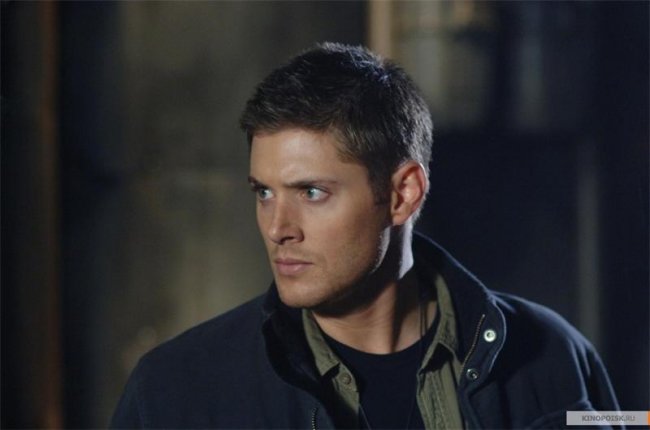 Дженсен Росс Эклс - Биографии