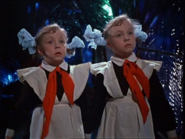 «В гостях у сказки» - Трейлеры