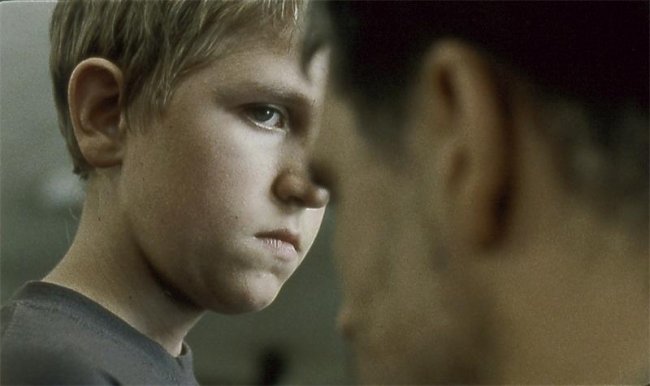 «Возвращение» — первая режиссёрская работа Андрея Звягинцева. - Трейлеры