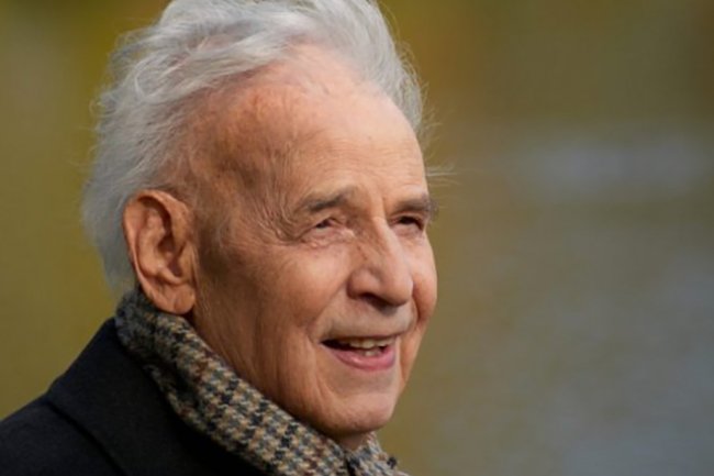 Анатолий Адоскин - Биография