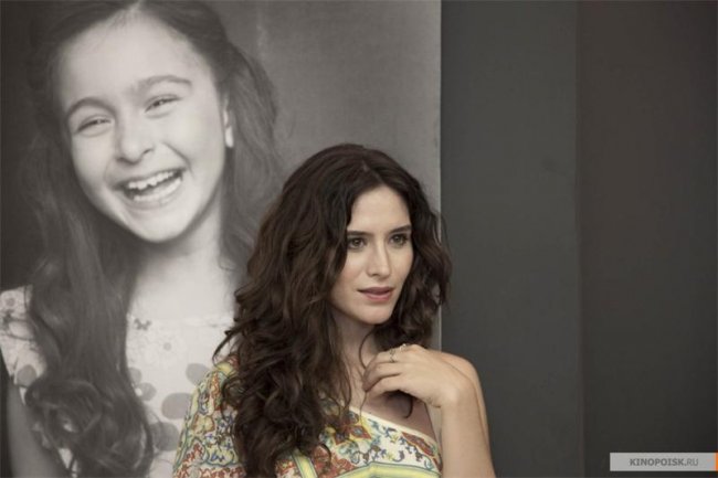 Фильм - Любовь любит случайности (Ask tesadufleri sever) - Трейлеры