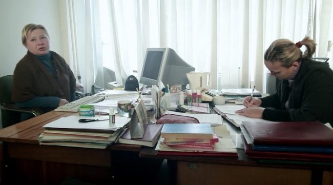 1210 (2012) - Трейлеры