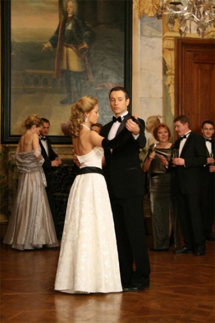 Сериал "Брак по завещанию" (2009) - Трейлеры