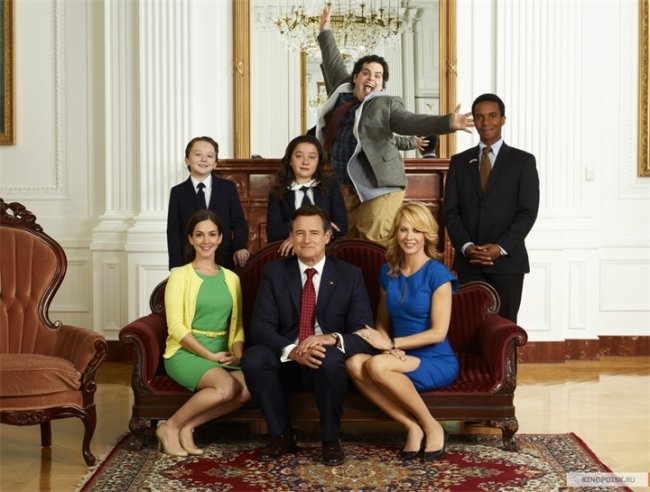 Вашингтонские байки (1600 Penn) - Трейлеры