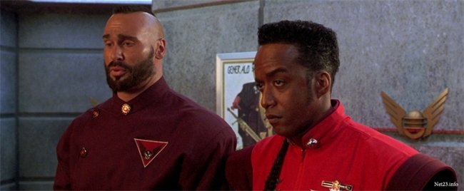 Уличный боец / Street Fighter (1994) - Трейлеры