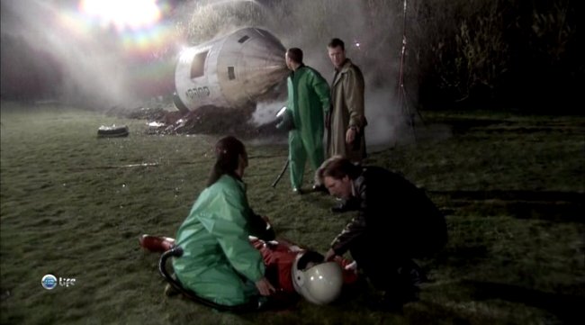 Фильм "Эксперимент Куотермасса/The Quatermass Experiment" (2005) - Трейлеры